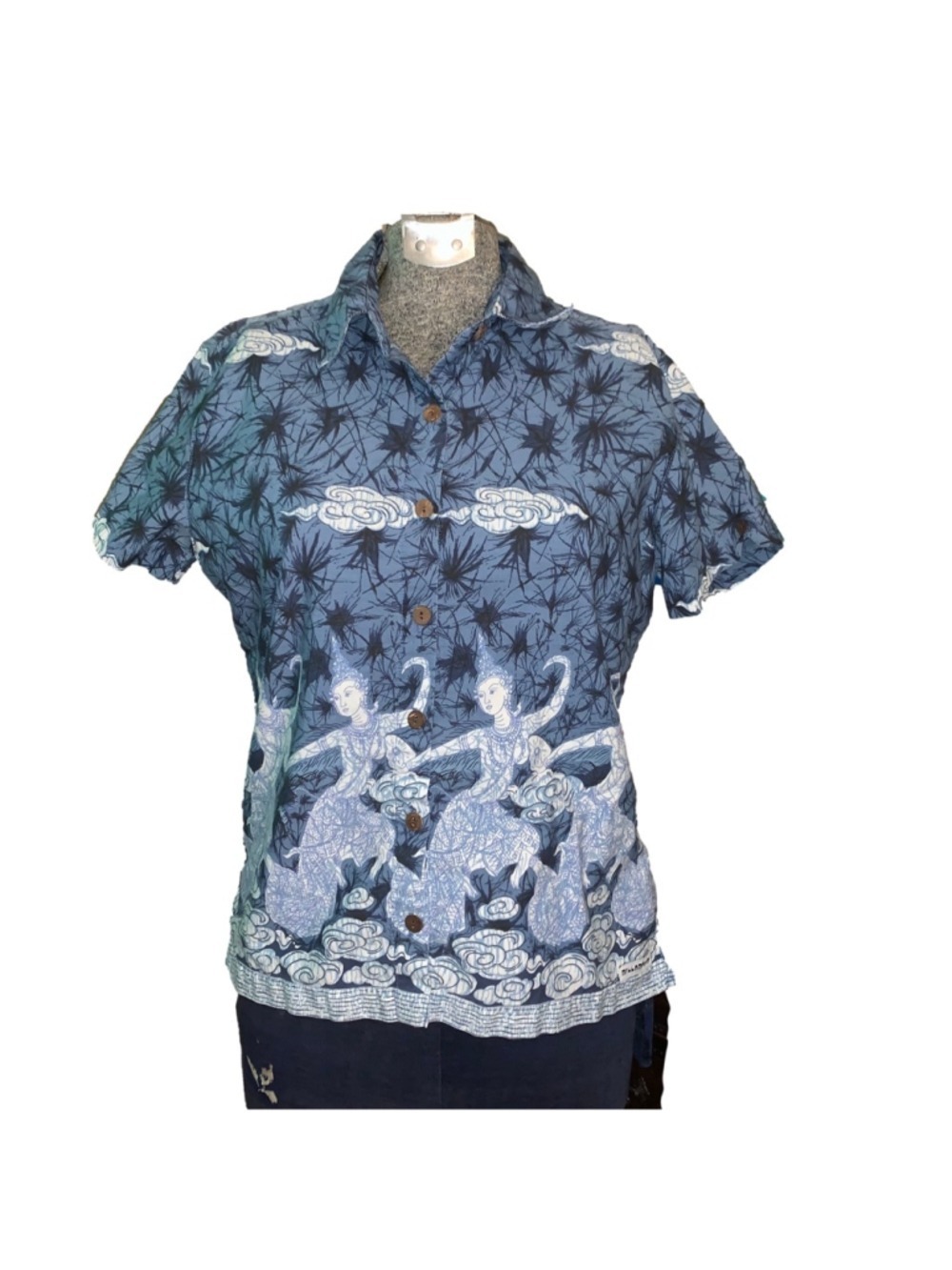 Size 10 billabong Blue & White cloud Floral dancers Button Up Shirt